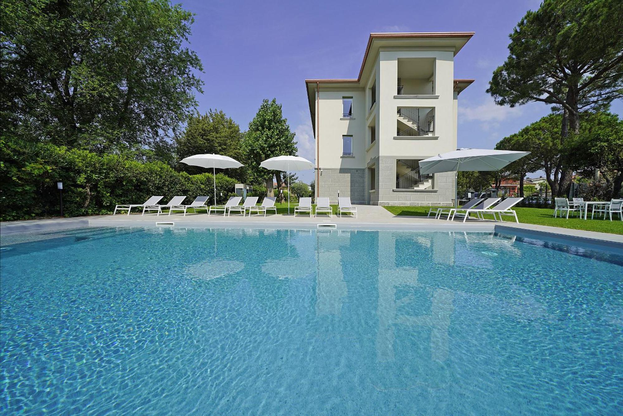Villa Caterina Apartments By Wonderful Italy Desenzano del Garda Esterno foto